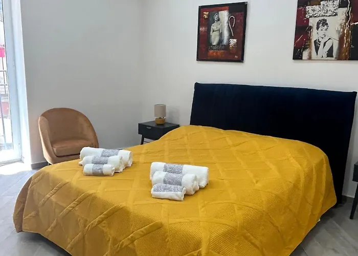 Travelers Cove - Quartieri Spagnoli